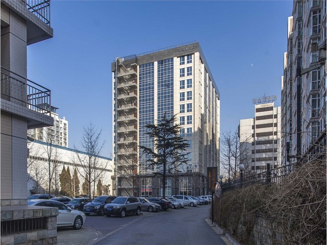 宝山14米曲臂车出租